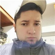 Estoy relacionado con la educación física, estoy en el proceso de la licenciatura y soy tecnologo en entrenamiento deportivo y tengo diplomados en fútbol y pedagogía infantil